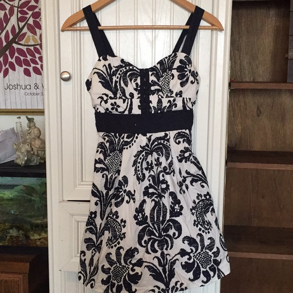 White and Navy dress